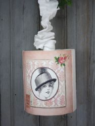 Lampe baladeuse femme à chapeau 1-Decoration de charme